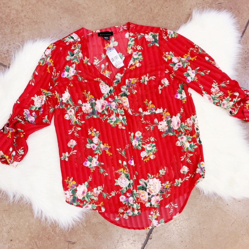 Red floral blouse - XS